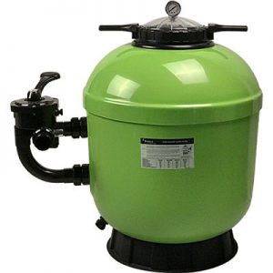 SMG SZÛRÔTARTÁLYOK SMG FILTRATION TANKS Új szûrôtartályaink az SMG sorozat tartályai. A „GELCOAT” szûrôtartályok már régóta bizonyítják tartósságukat, megbízhatóságukat az uszodatechnikában, hála a kiváló anyagminôségnek, és az üvegszál erôsítésnek. 6 utas oldalszeleppel szállítjuk. Tulajdonságok: – Gél bevonat, üvegszál erôsítés – Íves szelepkönyök a nyomásveszteség csökkentéséért – Átlátszó tartálytetô – 6 utas kezelôszelep – Max. üzemi nyomás: 2,5 bar – Max vízhômérséklet: 43 °C