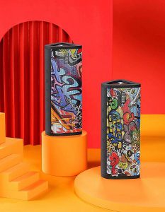 Mifa A10+ Víz és esőálló Bluetooth hangszóró graffiti art 2020 modelév, IPX7 vízálló Bluetooth hangszóró