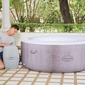 Lay-Z-Spa Cancun AirJet felfújható jakuzzi, 2-4 felnőttnek férőhely