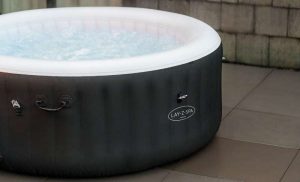 05 Lay-Z-Spa Miami Airjet felfújható jakuzzi 180x66 cm 800