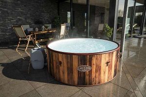 Lay-Z-Spa Helsinki AirJet felfújható jakuzzi 180x66 cm
