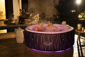 LAY-Z-SPA HOLLYWOOD AIRJET™ RGB, színváltós, fényterápiás, felfújható jakuzzi, masszázsmedence