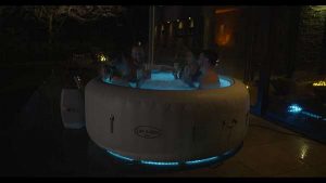 lay-z-spa-paris-airjet-felfujhato-jakuzzi-196x66-cm-hmc-011 ledes fénymegvilágitas14