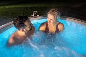 lay-z-spa-paris-airjet-felfujhato-jakuzzi-196x66-cm-hmc-0155 600