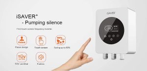 Az I-saver+ frekvenciaváltó egy kicsi, kompakt frekvenciaváltó azon szivattyúkhoz, amelyek nem rendelkeznek frekvencia- vagy időszabályozással. A frekvenciaváltó 3 normál fordulatszám-szabályozóval és 4 egyedi időzítővel rendelkezik, amelyek tetszés szerint állíthatók be. Külső jelről vezérelhető. Könnyen beállítható, könnyen beállítható és nagyon gazdaságos. Műszaki adatok: Bemeneti áram: 220-240VAC, 1 fázis Bemeneti frekvencia: 50Hz Kimeneti áram: 220-240VAC, 1 fázis Kimeneti teljesítmény: Max 1,1kW - ​​2,2kW, 6A-12A Szivattyú fordulatszám: 1200-2900 ford./perc Hűtés: szellőztetés vagy ventilátor