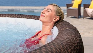 6001P_25 LAY-Z-SPA® Bali AirJet™ UltraFit™ WLAN WiFi (St. Moritz) Ø 216 x 71 cm pezsgőfürdő