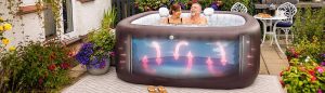 LAY-Z-SPA® felfújható masszázsmedence energiatakarékos ENERGYSENSE™ pezsgőfürdők